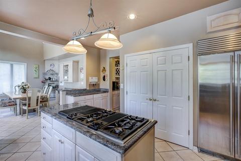 2 Eagle Ct, Old Bridge, NJ 08857 photo 13