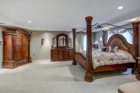 2 Eagle Ct, Old Bridge, NJ 08857 photo 17