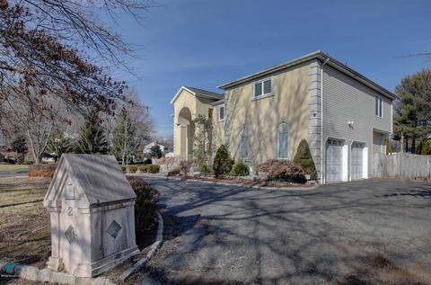2 Eagle Ct, Old Bridge, NJ 08857 photo 3