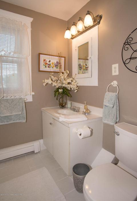 266 Broad St, Matawan, NJ 07747 photo 18