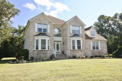 2 Emma Ln, Jackson, NJ 08527 photo 3
