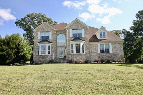 2 Emma Ln, Jackson, NJ 08527 photo 1