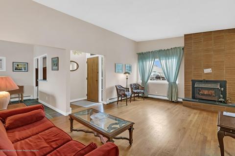 933 Capstan Dr, Forked River, NJ 08731 photo 8