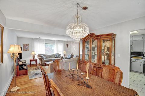 1 Sulliman Rd, Edison, NJ 08817 photo 9