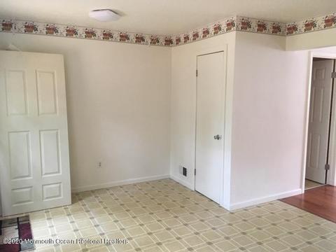 19 Kitty Ct, Brick, NJ 08724 photo 9