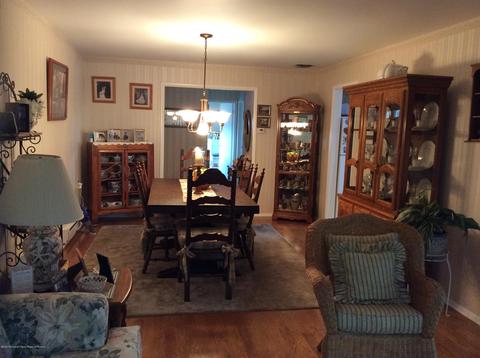 1 Robinson Rd, Brick, NJ 08724 photo 8
