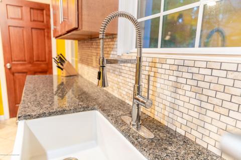 87 Willow Ave, North Plainfield, NJ 07060 photo 15