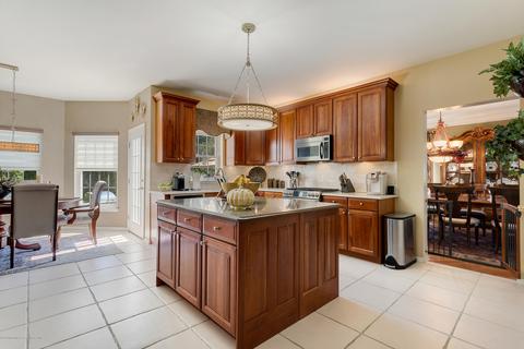 2 Round Hill Rd, Jackson, NJ 08527 photo 16