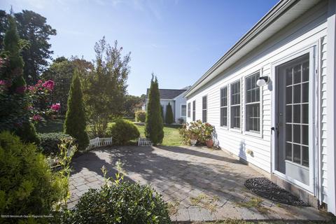 20 Millstone Way, Waretown, NJ 08758 photo 2