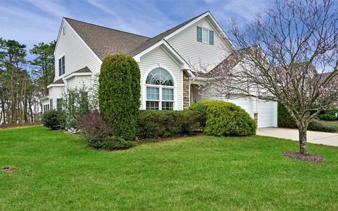 86 Pancoast Rd, Waretown, NJ 08758 photo 1