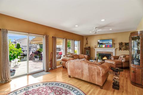 642 Drum Point Rd, Brick, NJ 08723 photo 5