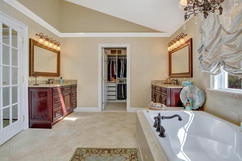 6 Paceview Dr, Howell, NJ 07731 photo 27