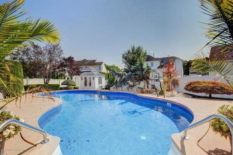 6 Paceview Dr, Howell, NJ 07731 photo 37