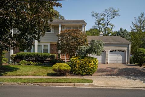 18 Eileen Way, Edison, NJ 08837 photo 1