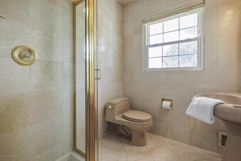 18 Eileen Way, Edison, NJ 08837 photo 17