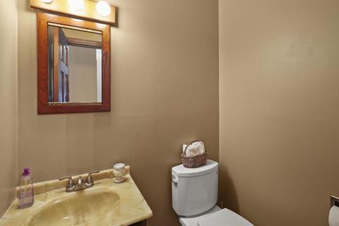 18 Eileen Way, Edison, NJ 08837 photo 13