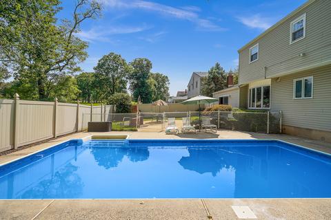 18 Eileen Way, Edison, NJ 08837 photo 26