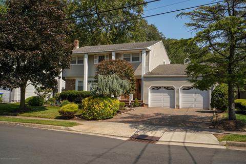 18 Eileen Way, Edison, NJ 08837 photo 2