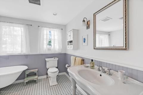 2 Riverview Ave, Rumson, NJ 07760 photo 17