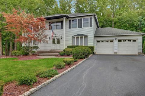 10 Bartlett Ct, Matawan, NJ 07747 photo 3