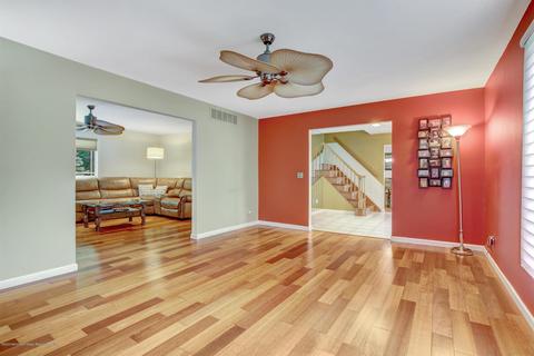 10 Bartlett Ct, Matawan, NJ 07747 photo 14