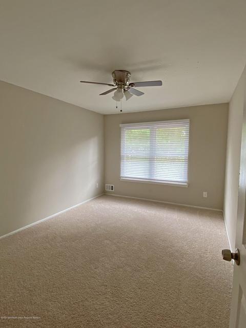 98 Pendleton Pl, Old Bridge, NJ 08857 photo 10