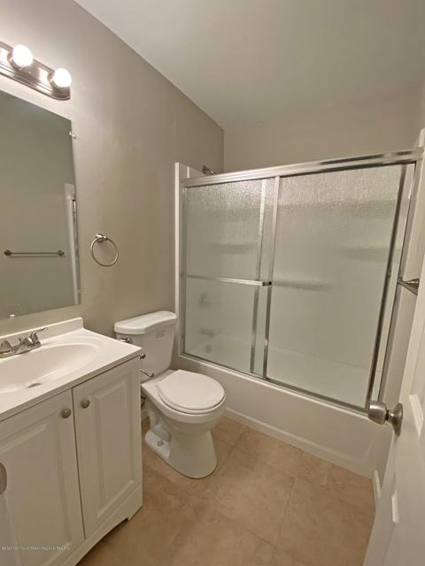 98 Pendleton Pl, Old Bridge, NJ 08857 photo 7