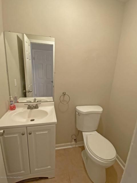 98 Pendleton Pl, Old Bridge, NJ 08857 photo 6