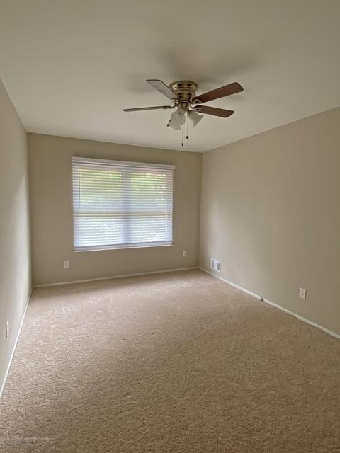 98 Pendleton Pl, Old Bridge, NJ 08857 photo 9