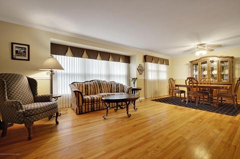 735 Millbrook Rd, Brick, NJ 08724 photo 4