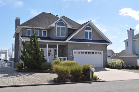 833 Ensign Dr, Forked River, NJ 08731 photo 1