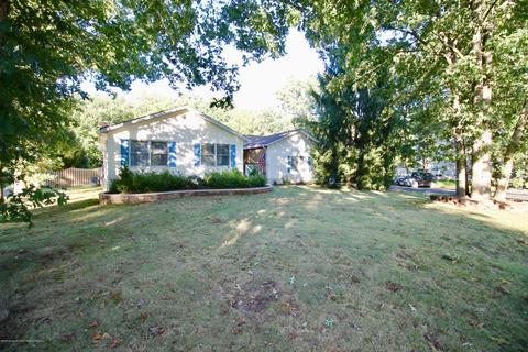 375 Frank Applegate Rd, Jackson, NJ 08527 photo 3