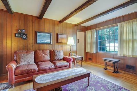 8 Partridge Run, Holmdel, NJ 07733 photo 7