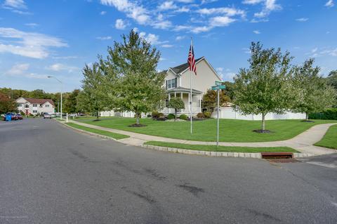 2 Concetta Ct, Howell, NJ 07731 photo 3