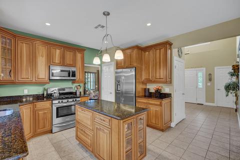 2 Concetta Ct, Howell, NJ 07731 photo 20