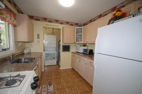 142 Stephan Rd, Brick, NJ 08724 photo 5