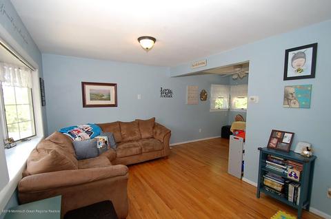 142 Stephan Rd, Brick, NJ 08724 photo 2