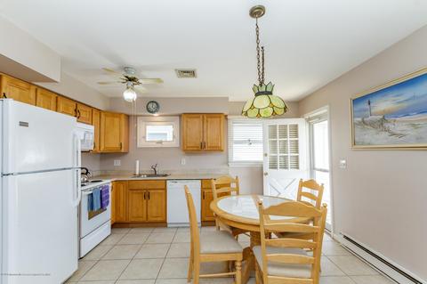 67 E Pampano Dr, Brick, NJ 08723 photo 9
