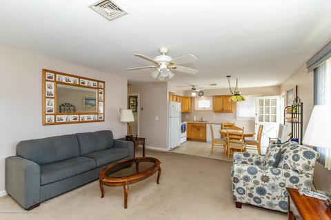67 E Pampano Dr, Brick, NJ 08723 photo 6