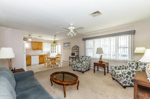 67 E Pampano Dr, Brick, NJ 08723 photo 5