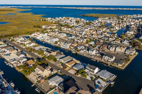 67 E Pampano Dr, Brick, NJ 08723 photo 40