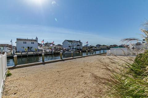 67 E Pampano Dr, Brick, NJ 08723 photo 28