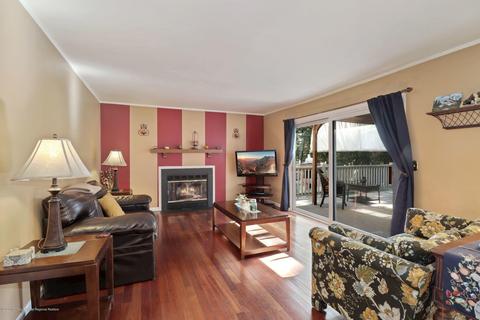 32 Marc Dr, Howell, NJ 07731 photo 12