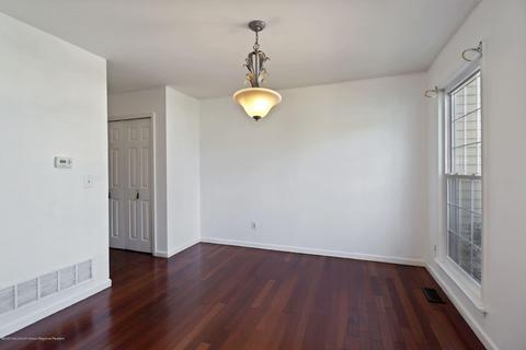32 Marc Dr, Howell, NJ 07731 photo 7