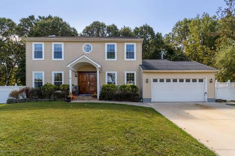 32 Marc Dr, Howell, NJ 07731 photo 1