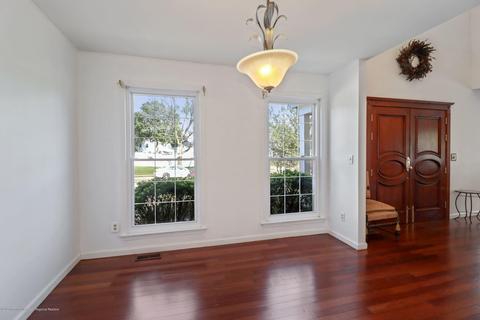 32 Marc Dr, Howell, NJ 07731 photo 8
