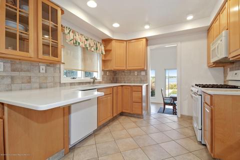 604 Burtis St, Brick, NJ 08723 photo 8