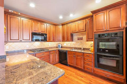 8 Brookfield Dr, Jackson, NJ 08527 photo 19