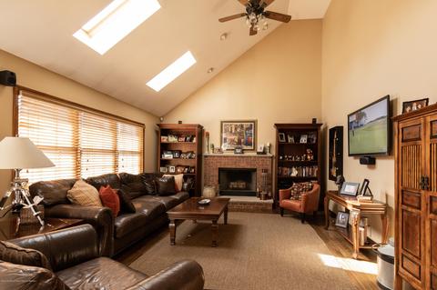 3 Rainbow Dr, Clark, NJ 07066 photo 7
