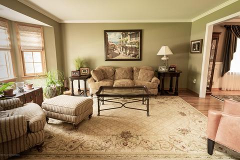 3 Rainbow Dr, Clark, NJ 07066 photo 11